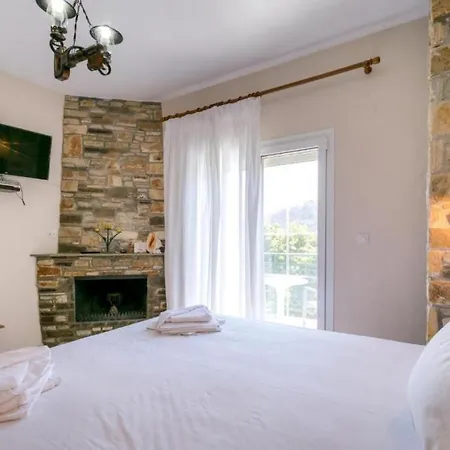 Petra Mare 2 Thimonia