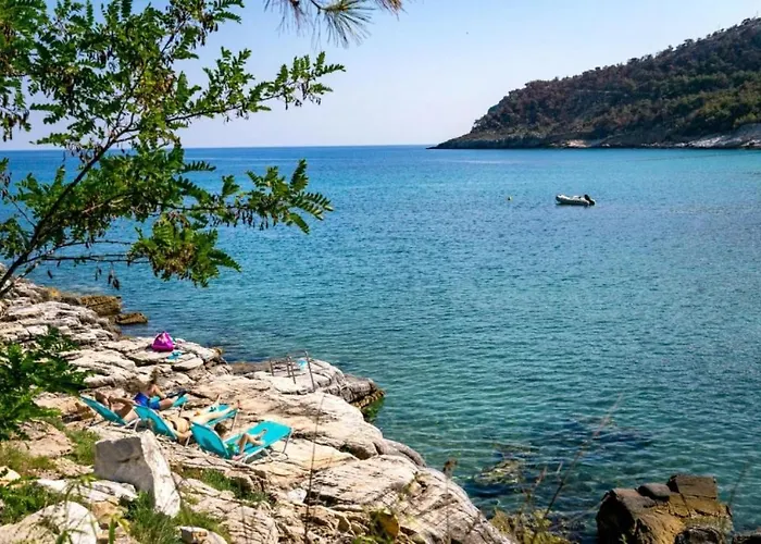 Petra Mare 2 * Thimonia